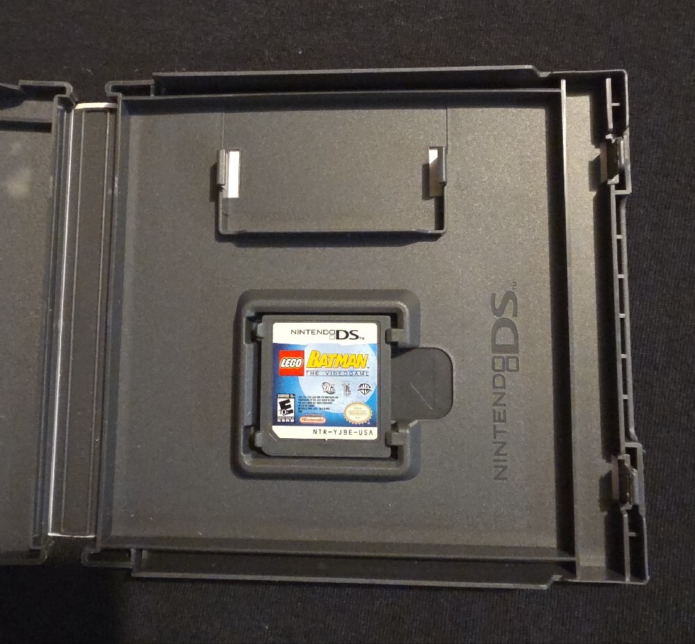Lego Batman The Videogame Nintendo DS - Black, Yellow, Gray - Picture 5 of 5